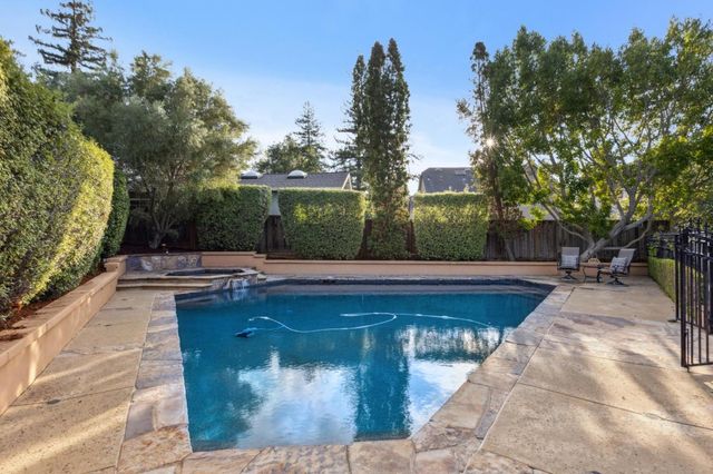 17246 Verdes Robles, Los Gatos, CA 95030