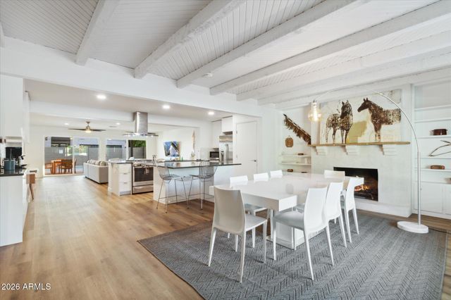 4113 E GLENROSA Avenue, Phoenix, AZ 85018