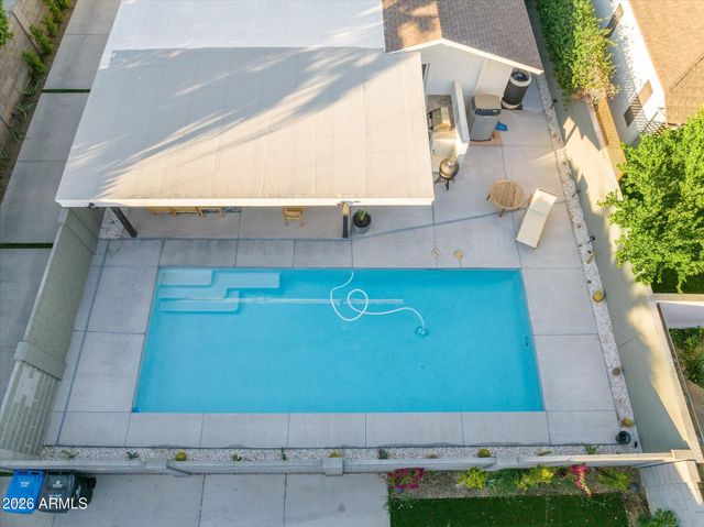 4113 E GLENROSA Avenue, Phoenix, AZ 85018