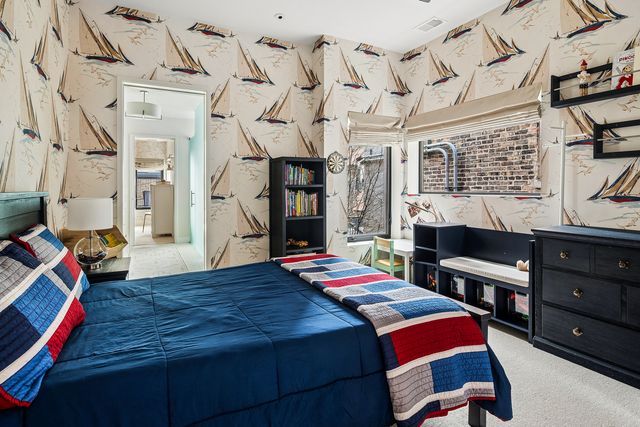 2249 N Burling Street, Chicago, IL 60614