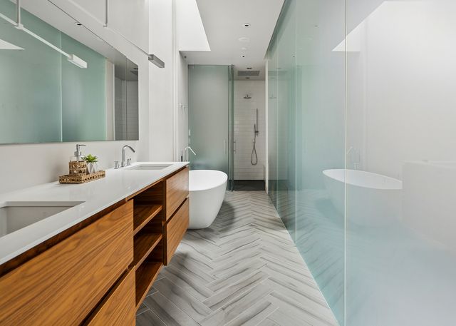 2249 N Burling Street, Chicago, IL 60614