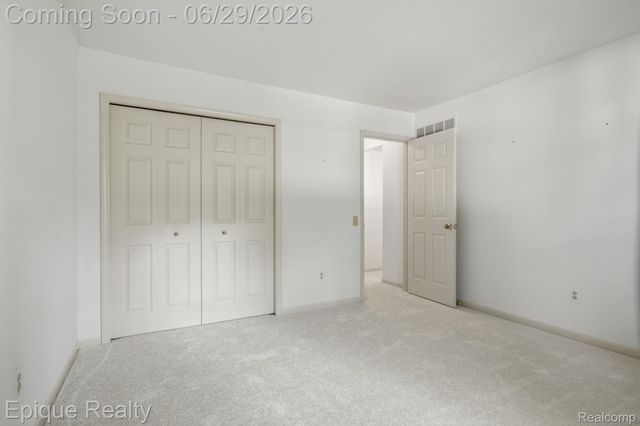 3261 Windwood Road, West Bloomfield Charter Township, MI 48324