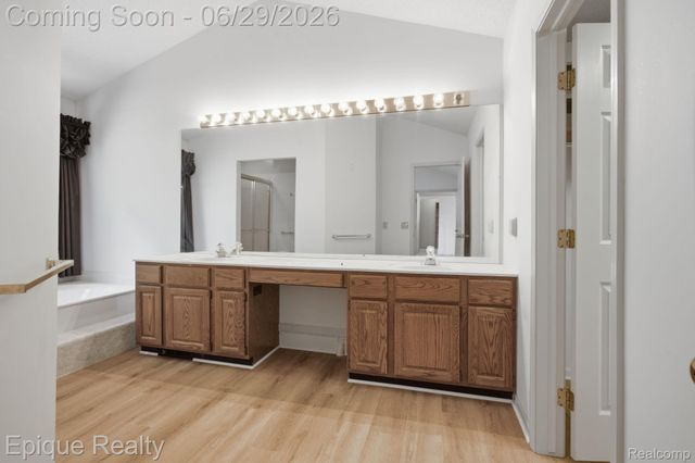 3261 Windwood Road, West Bloomfield Charter Township, MI 48324