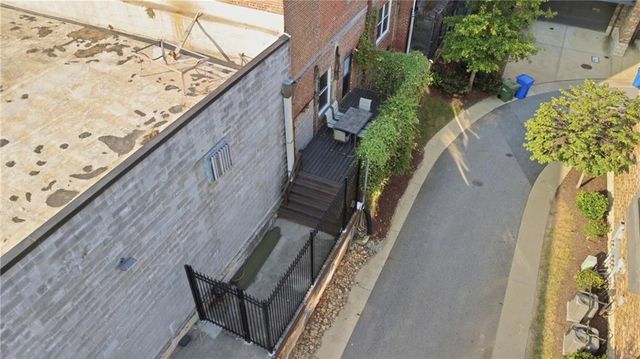 244 Peters Street SW 10, Atlanta, GA 30313