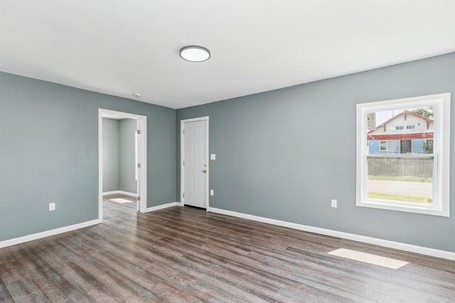 1339 N Lorraine Ave., Wichita, KS 67214