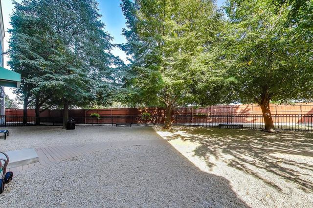 1717 S Prairie Avenue 1910, Chicago, IL 60616