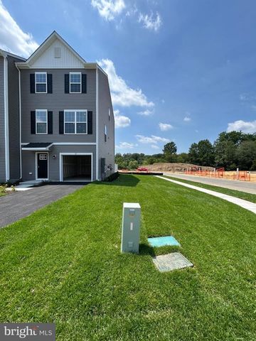 60 MORGANS MILL RD, Sicklerville, NJ 08081