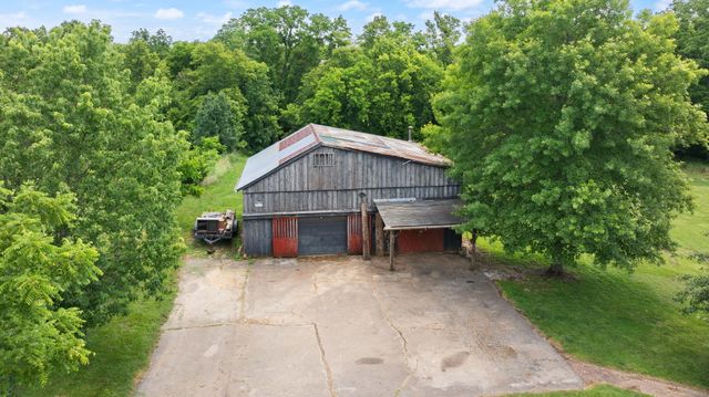 3156 Pinckard Pike, Versailles, KY 40383