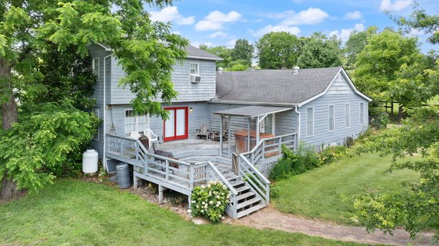 3156 Pinckard Pike, Versailles, KY 40383