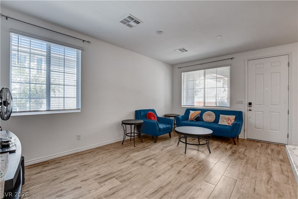 20 Barbara Lane 11, Las Vegas, NV 89183 — photo 5