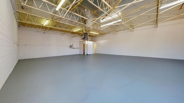 3424 S Market Street, Redding, CA 96001