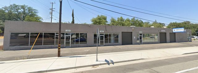 3424 S Market Street, Redding, CA 96001