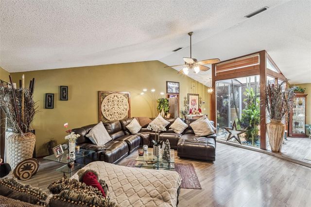 611 N FORSYTH ROAD, Orlando, FL 32807