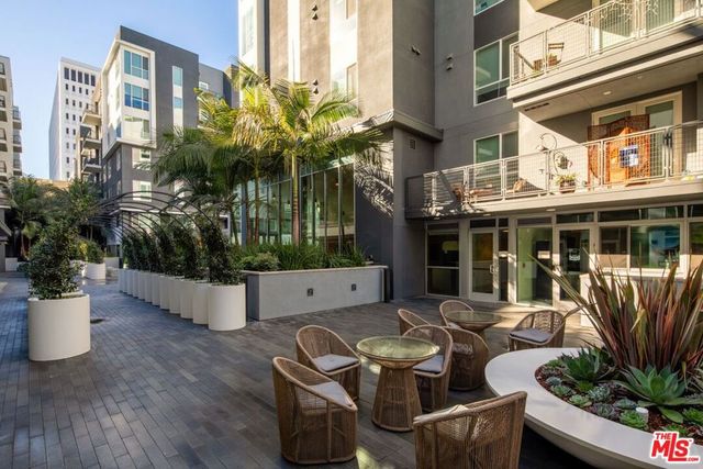 1120 W 6th Street 2356, Los Angeles, CA 90017