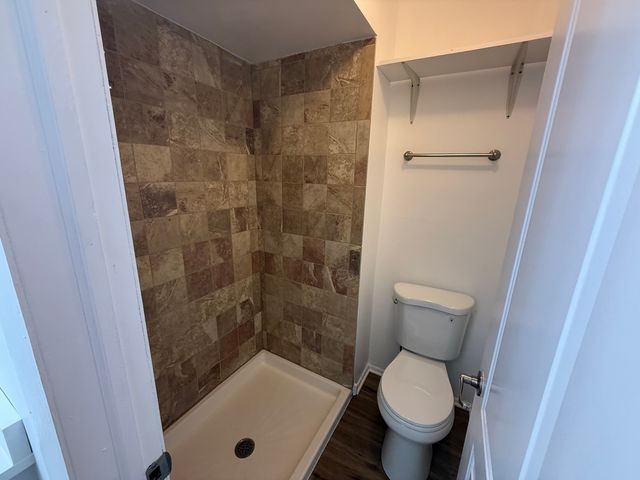 18053 Live Oak Court 1603, Tinley Park, IL 60477