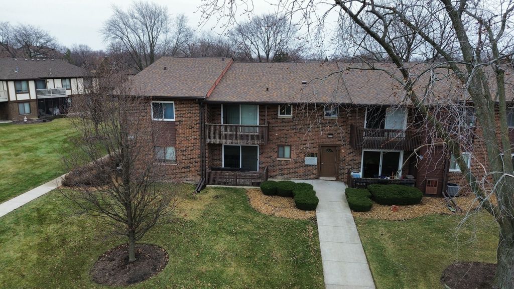 18053 Live Oak Court 1603, Tinley Park, IL 60477