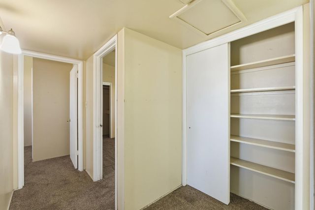 6253 N Glenn Avenue, Fresno, CA 93704