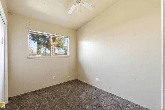 6253 N Glenn Avenue, Fresno, CA 93704