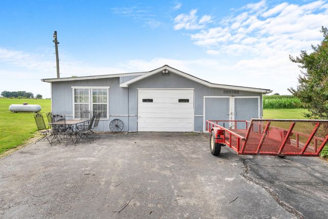 11 Jess Long Ln, Hillsboro, TN 37342