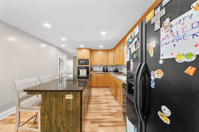 11 Jess Long Ln, Hillsboro, TN 37342
