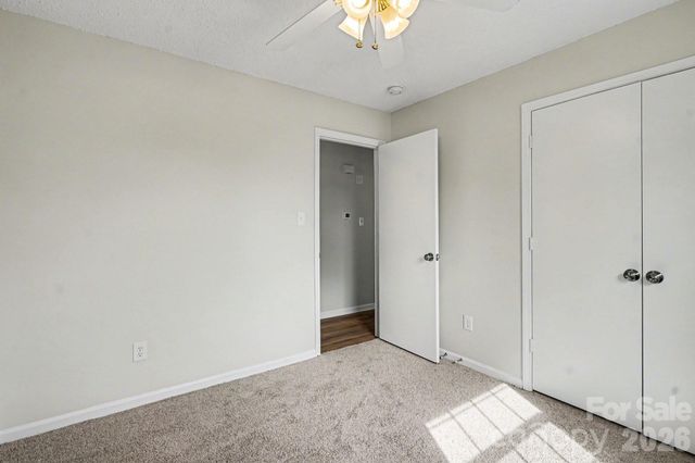 2200 Longdale Drive, Charlotte, NC 28217