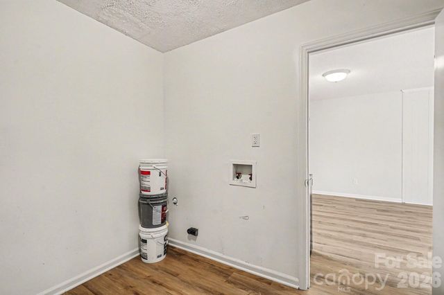 2200 Longdale Drive, Charlotte, NC 28217