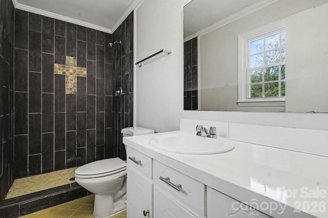 2200 Longdale Drive, Charlotte, NC 28217