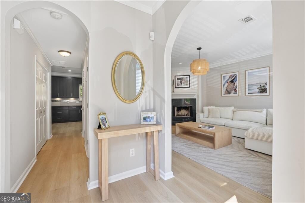 7810 Saint Charles Square, Roswell, GA 30075 — photo 2