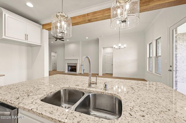 310 Sweet Harvest Road, Youngsville, LA 70592