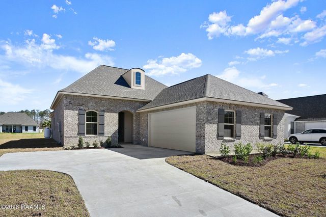 310 Sweet Harvest Road, Youngsville, LA 70592