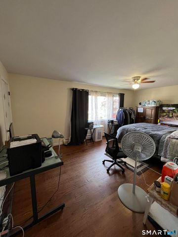 200 Robin Street 2, Bridgeport, CT 06606
