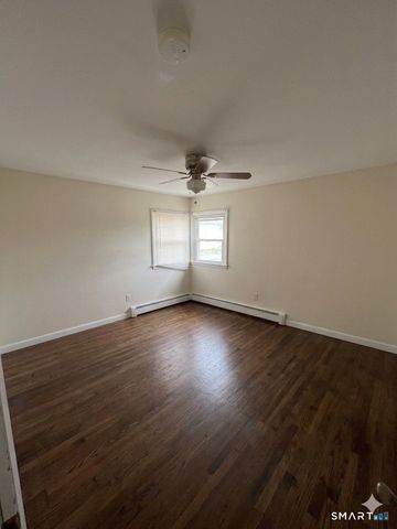 200 Robin Street 2, Bridgeport, CT 06606