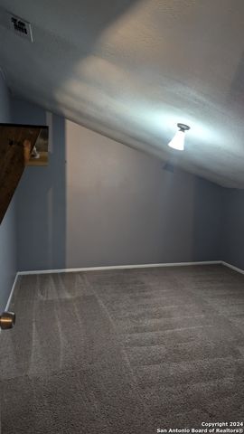 5758 Spring Moon, San Antonio, TX 78247