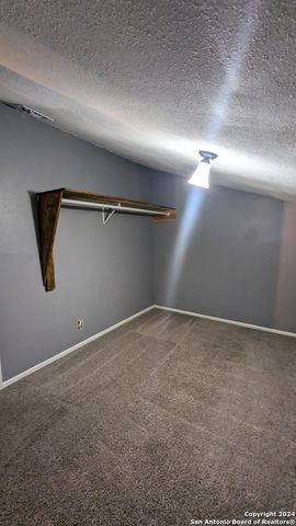 5758 Spring Moon, San Antonio, TX 78247