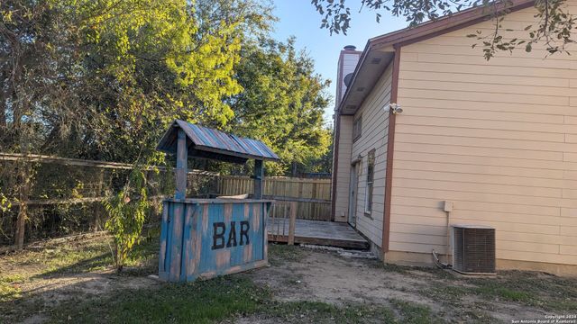 5758 Spring Moon, San Antonio, TX 78247