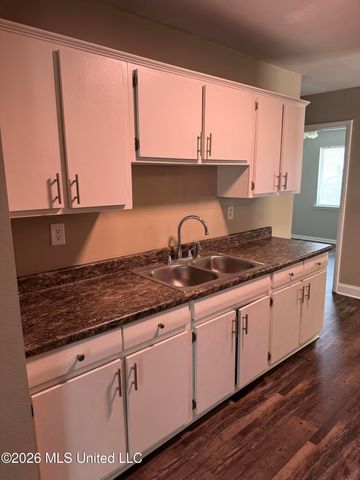 1254 24th Street, Gulfport, MS 39501