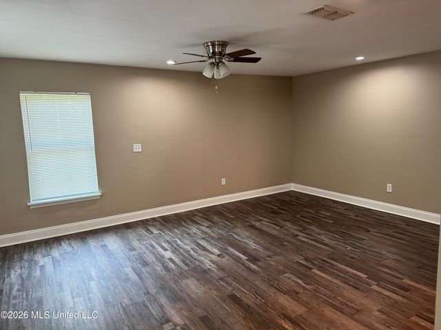 1254 24th Street, Gulfport, MS 39501