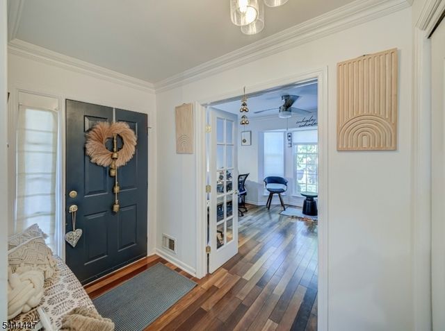 13 Mohawk Trl, Branchburg Twp., NJ 08876