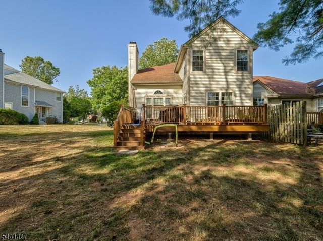 13 Mohawk Trl, Branchburg Twp., NJ 08876
