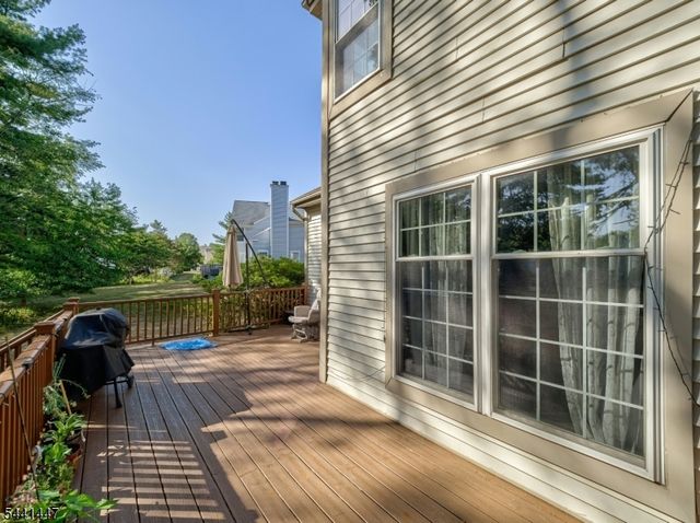 13 Mohawk Trl, Branchburg Twp., NJ 08876