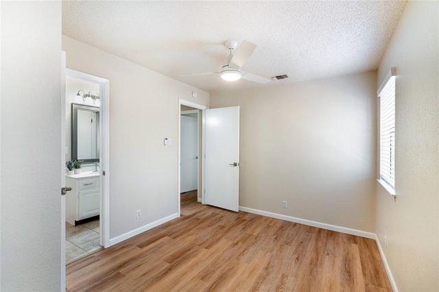 511 Algerita DR A, Georgetown, TX 78628