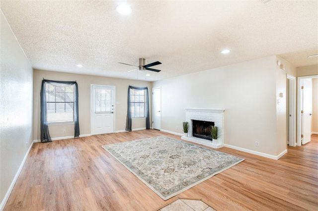 511 Algerita DR A, Georgetown, TX 78628
