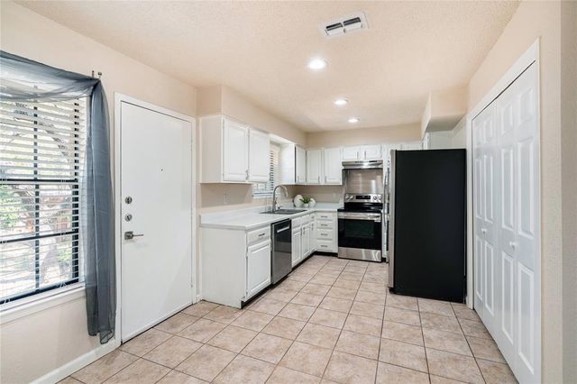 511 Algerita DR A, Georgetown, TX 78628