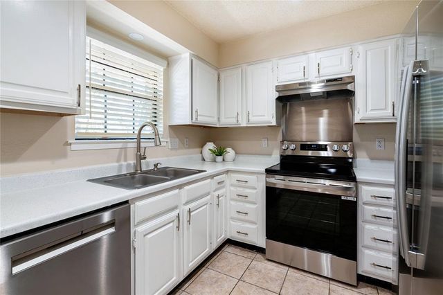 511 Algerita DR A, Georgetown, TX 78628