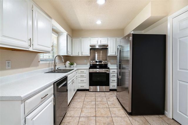 511 Algerita DR A, Georgetown, TX 78628