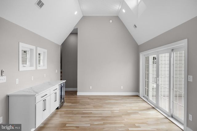 343 CENTRAL AVE, Ocean City, NJ 08226