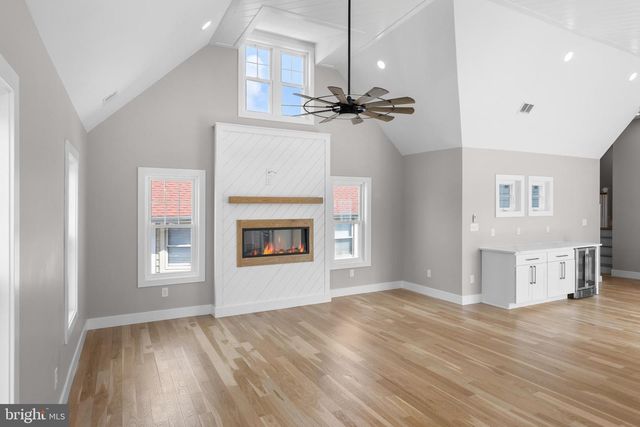 343 CENTRAL AVE, Ocean City, NJ 08226