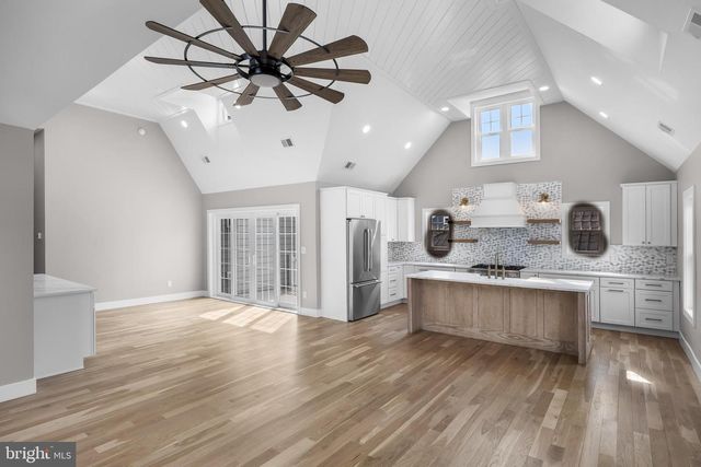 343 CENTRAL AVE, Ocean City, NJ 08226