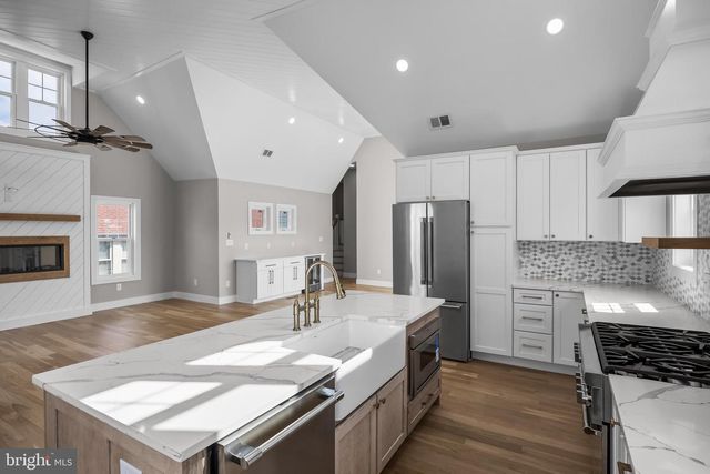 343 CENTRAL AVE, Ocean City, NJ 08226