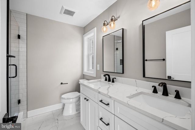 343 CENTRAL AVE, Ocean City, NJ 08226